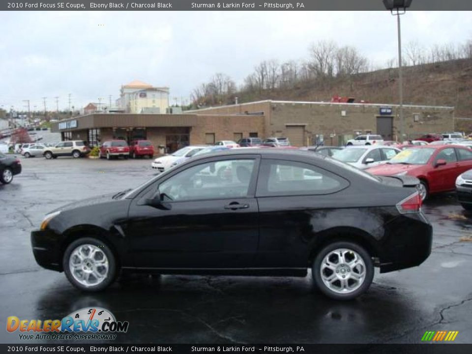 2010 Ford Focus SE Coupe Ebony Black / Charcoal Black Photo #6