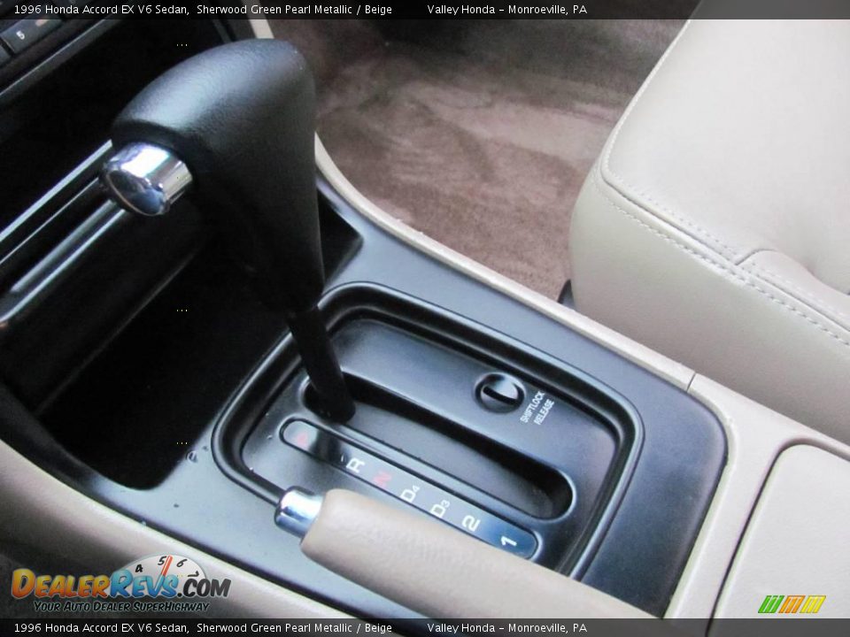 1996 Honda Accord EX V6 Sedan Sherwood Green Pearl Metallic / Beige Photo #13