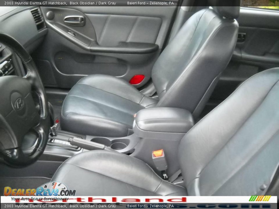 2003 Hyundai Elantra GT Hatchback Black Obsidian / Dark Gray Photo #11