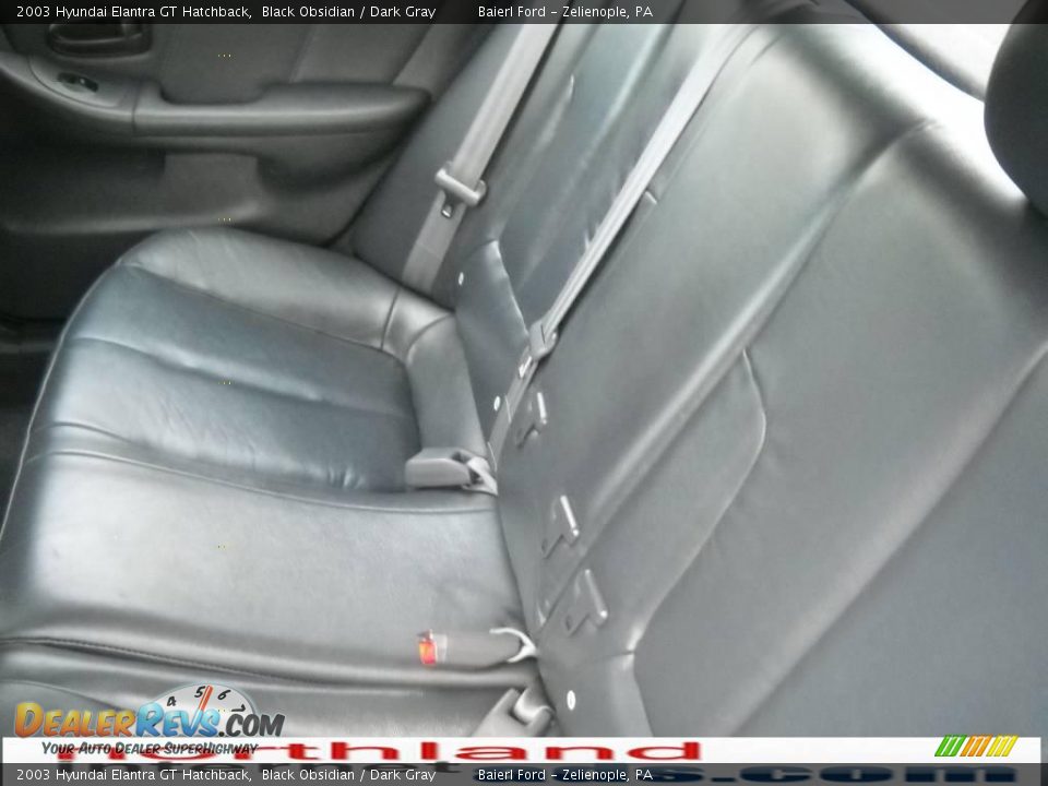 2003 Hyundai Elantra GT Hatchback Black Obsidian / Dark Gray Photo #14