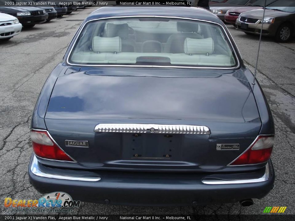 2001 Jaguar XJ Vanden Plas Aegean Blue Metallic / Ivory Photo #6
