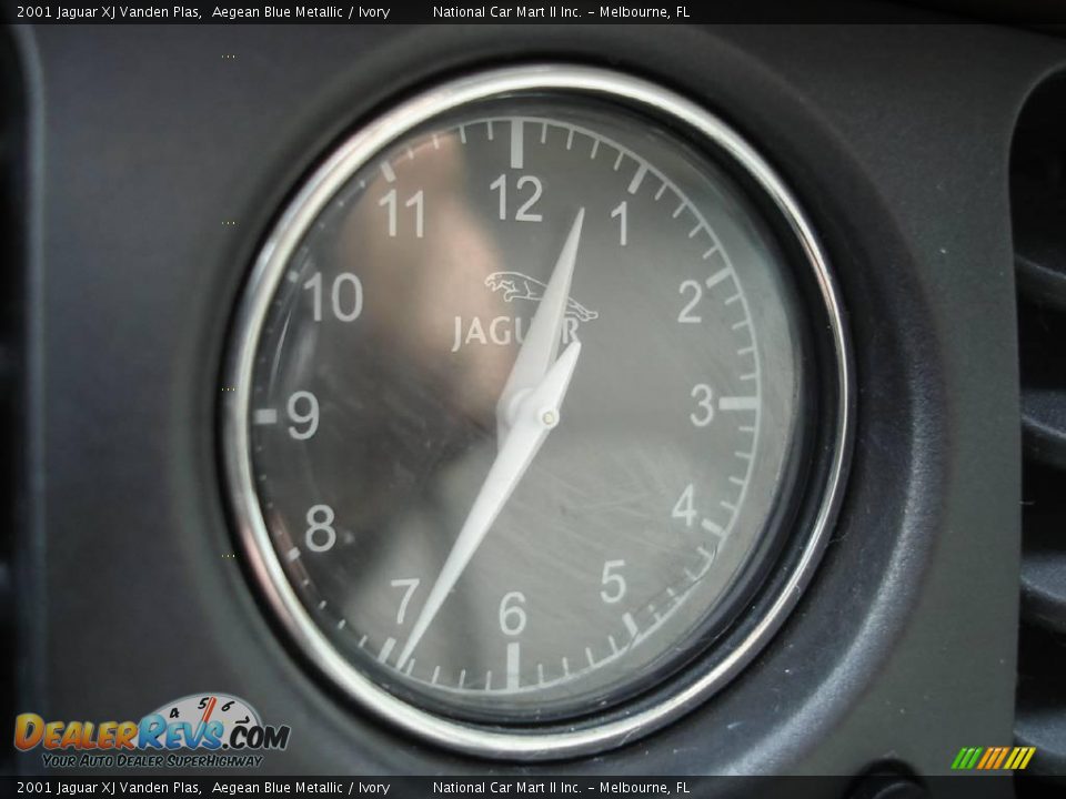 2001 Jaguar XJ Vanden Plas Aegean Blue Metallic / Ivory Photo #27