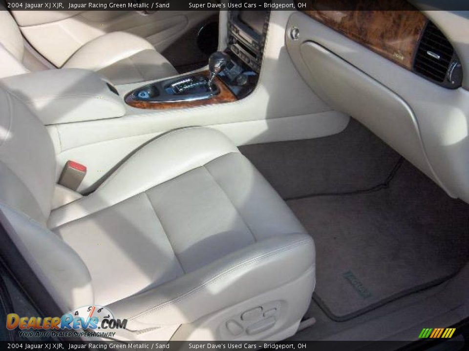 2004 Jaguar XJ XJR Jaguar Racing Green Metallic / Sand Photo #15