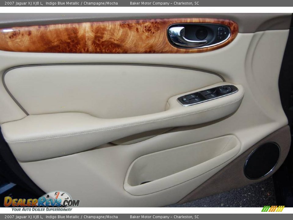 2007 Jaguar XJ XJ8 L Indigo Blue Metallic / Champagne/Mocha Photo #7