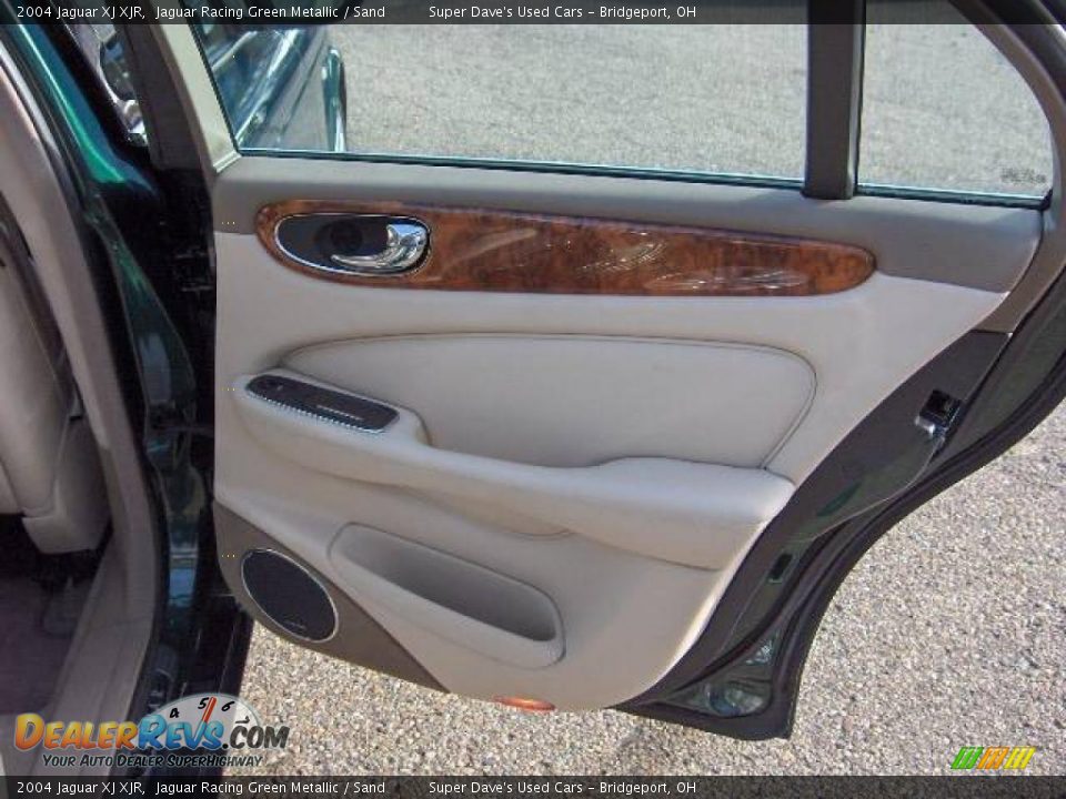 2004 Jaguar XJ XJR Jaguar Racing Green Metallic / Sand Photo #18