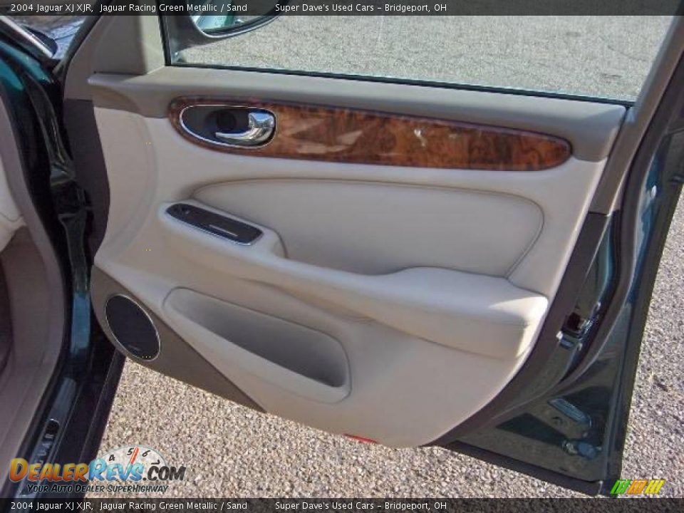 2004 Jaguar XJ XJR Jaguar Racing Green Metallic / Sand Photo #20