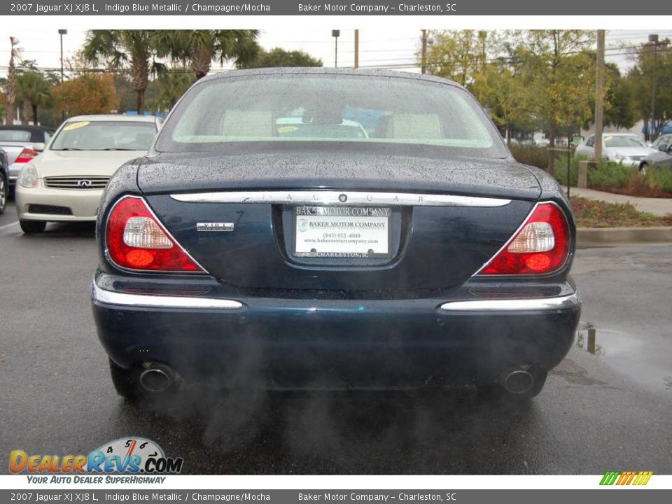 2007 Jaguar XJ XJ8 L Indigo Blue Metallic / Champagne/Mocha Photo #17