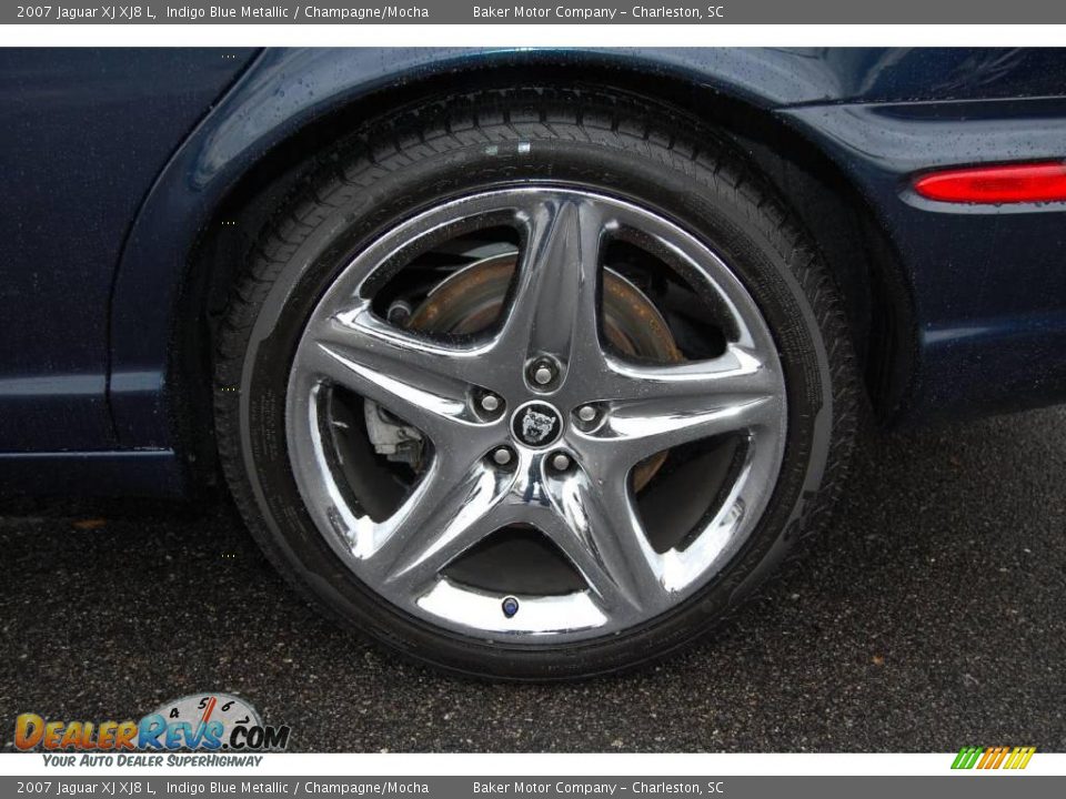 2007 Jaguar XJ XJ8 L Indigo Blue Metallic / Champagne/Mocha Photo #19