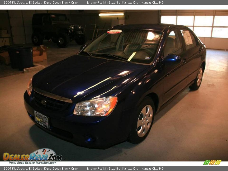 2006 Kia Spectra EX Sedan Deep Ocean Blue / Gray Photo #4