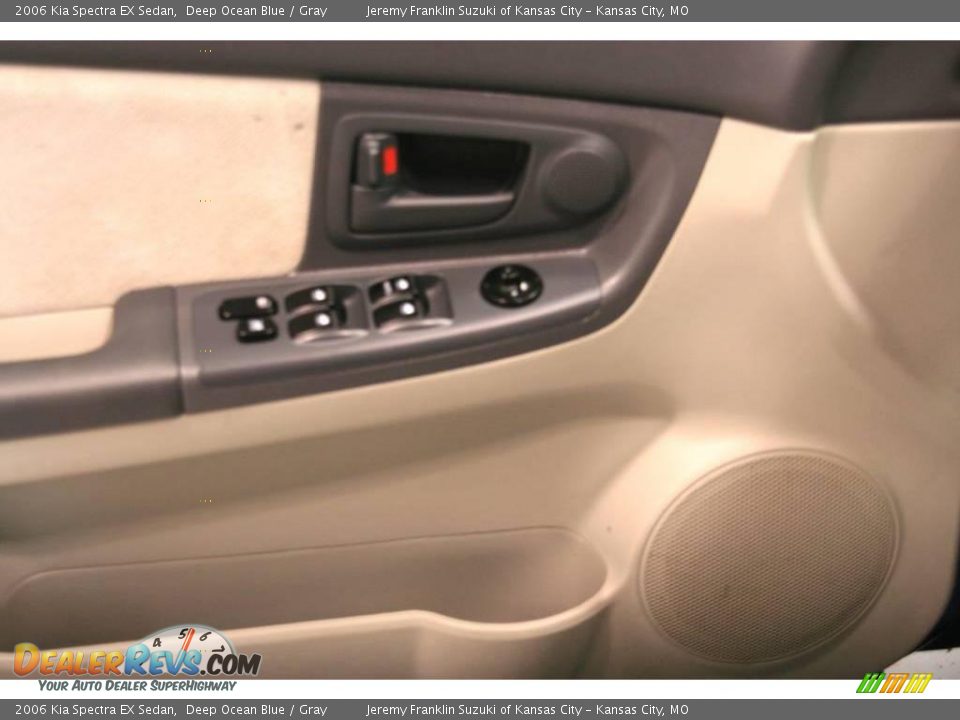 2006 Kia Spectra EX Sedan Deep Ocean Blue / Gray Photo #17