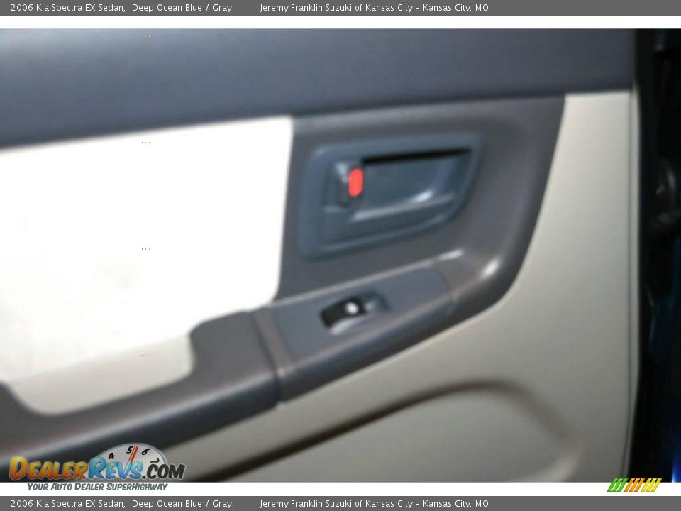 2006 Kia Spectra EX Sedan Deep Ocean Blue / Gray Photo #19