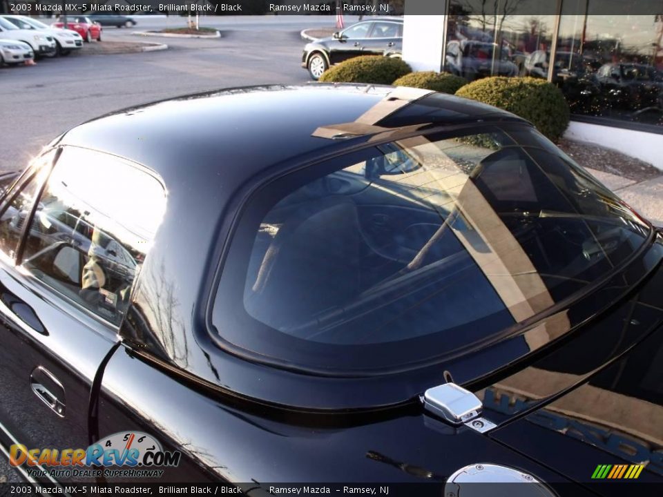 2003 Mazda MX-5 Miata Roadster Brilliant Black / Black Photo #22