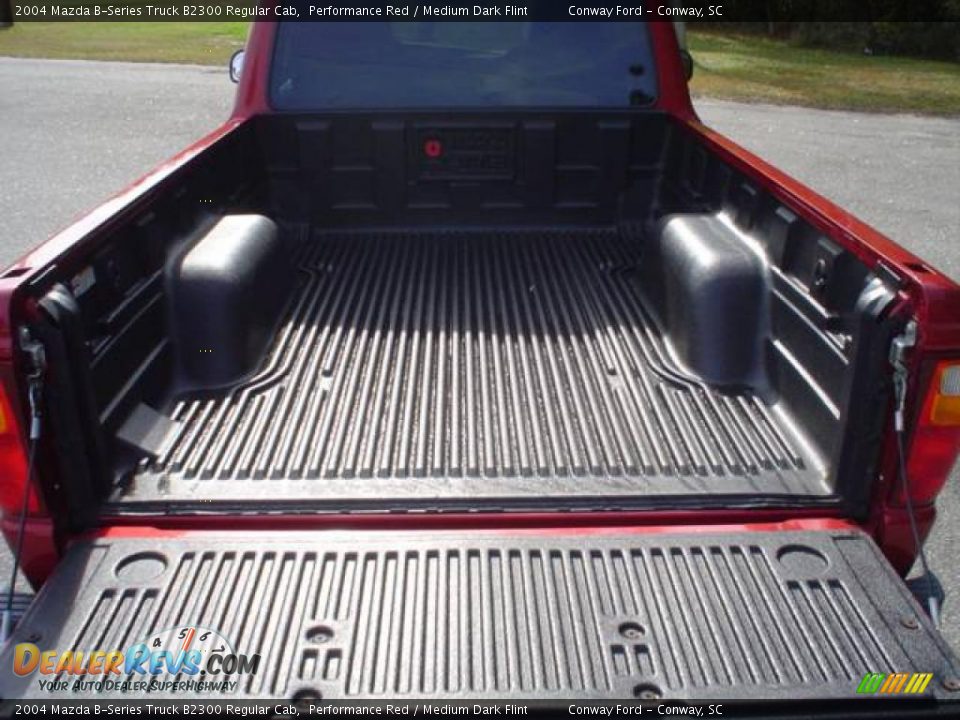 2004 Mazda B-Series Truck B2300 Regular Cab Performance Red / Medium Dark Flint Photo #17
