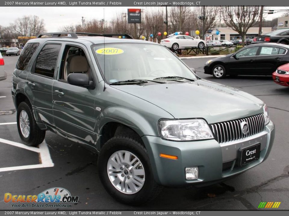 2007 Mercury Mariner Luxury 4WD Light Tundra Metallic / Pebble Photo #3