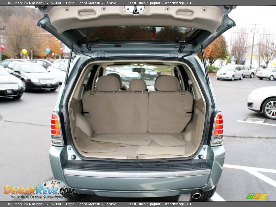 2007 Mercury Mariner Luxury 4WD Light Tundra Metallic / Pebble Photo #7