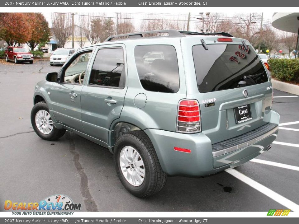 2007 Mercury Mariner Luxury 4WD Light Tundra Metallic / Pebble Photo #8