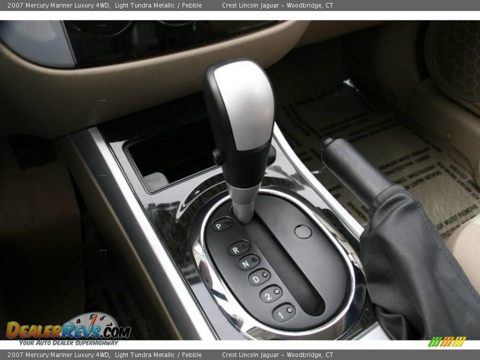 2007 Mercury Mariner Luxury 4WD Light Tundra Metallic / Pebble Photo #15