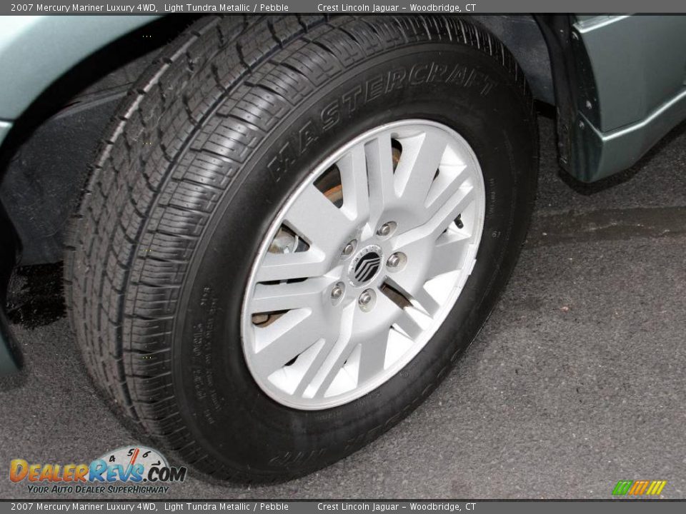 2007 Mercury Mariner Luxury 4WD Light Tundra Metallic / Pebble Photo #17