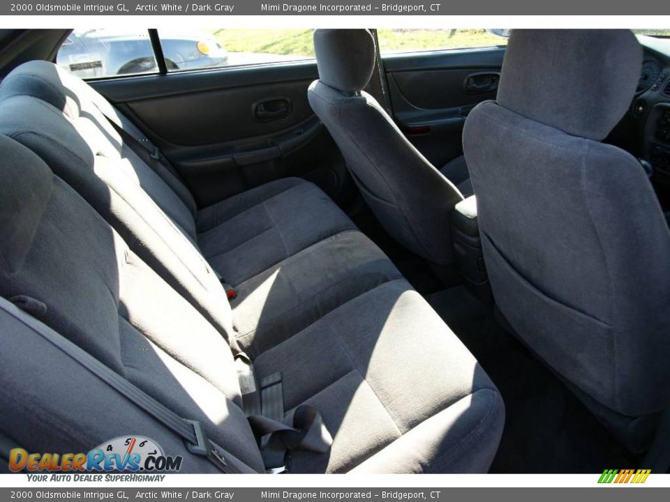 2000 Oldsmobile Intrigue GL Arctic White / Dark Gray Photo #11