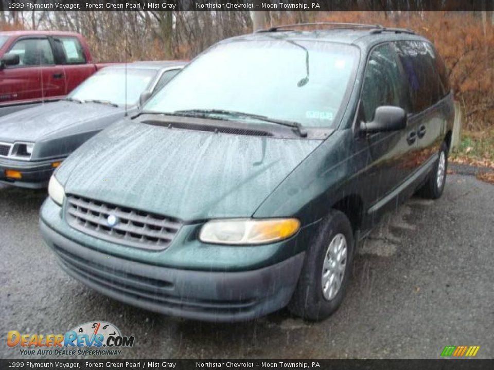 1999 Plymouth Voyager Forest Green Pearl / Mist Gray Photo #3