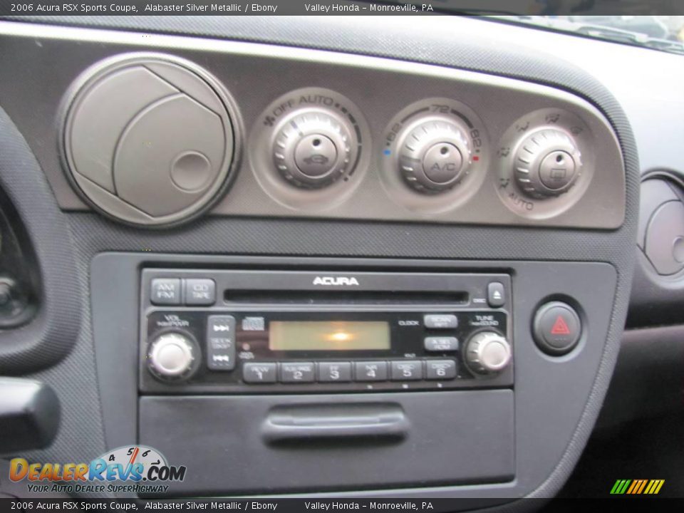 2006 Acura RSX Sports Coupe Alabaster Silver Metallic / Ebony Photo #12
