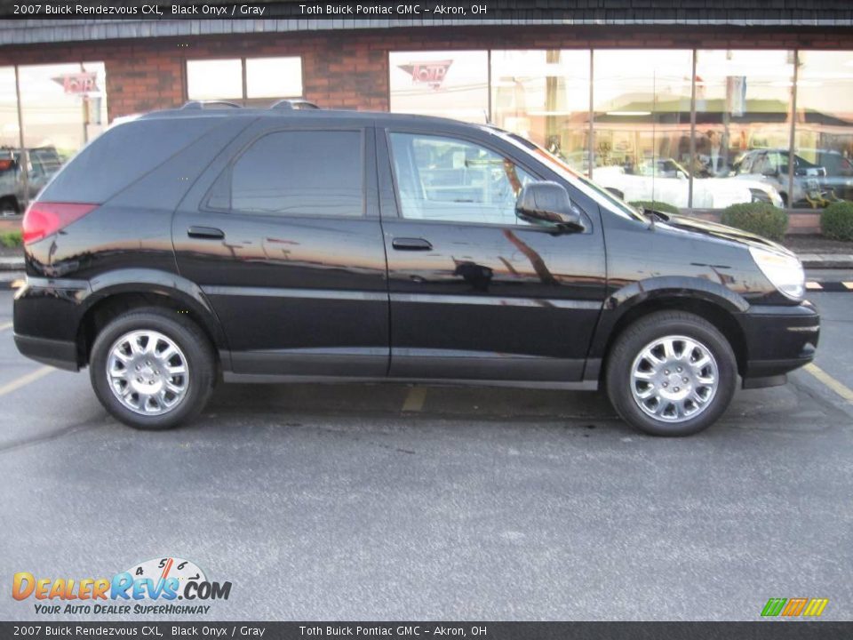 2007 Buick Rendezvous CXL Black Onyx / Gray Photo #2
