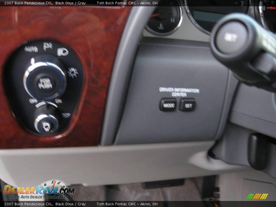 2007 Buick Rendezvous CXL Black Onyx / Gray Photo #12