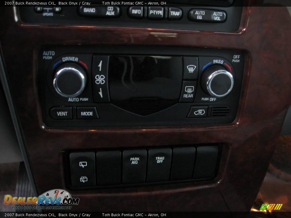 2007 Buick Rendezvous CXL Black Onyx / Gray Photo #15