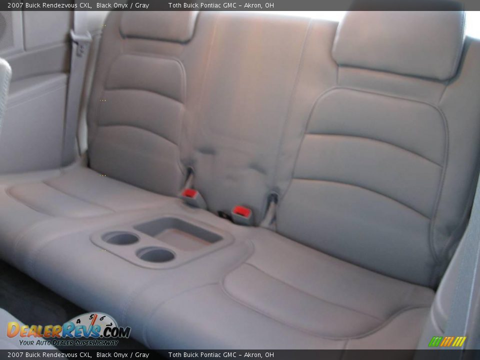 2007 Buick Rendezvous CXL Black Onyx / Gray Photo #17