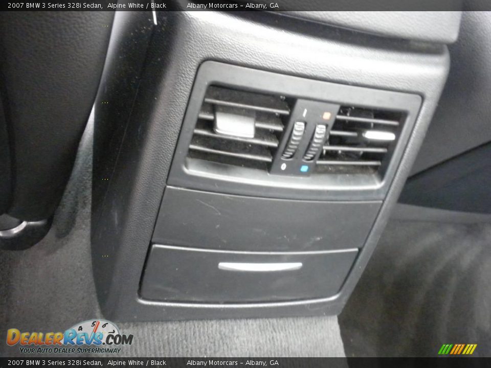2007 BMW 3 Series 328i Sedan Alpine White / Black Photo #13