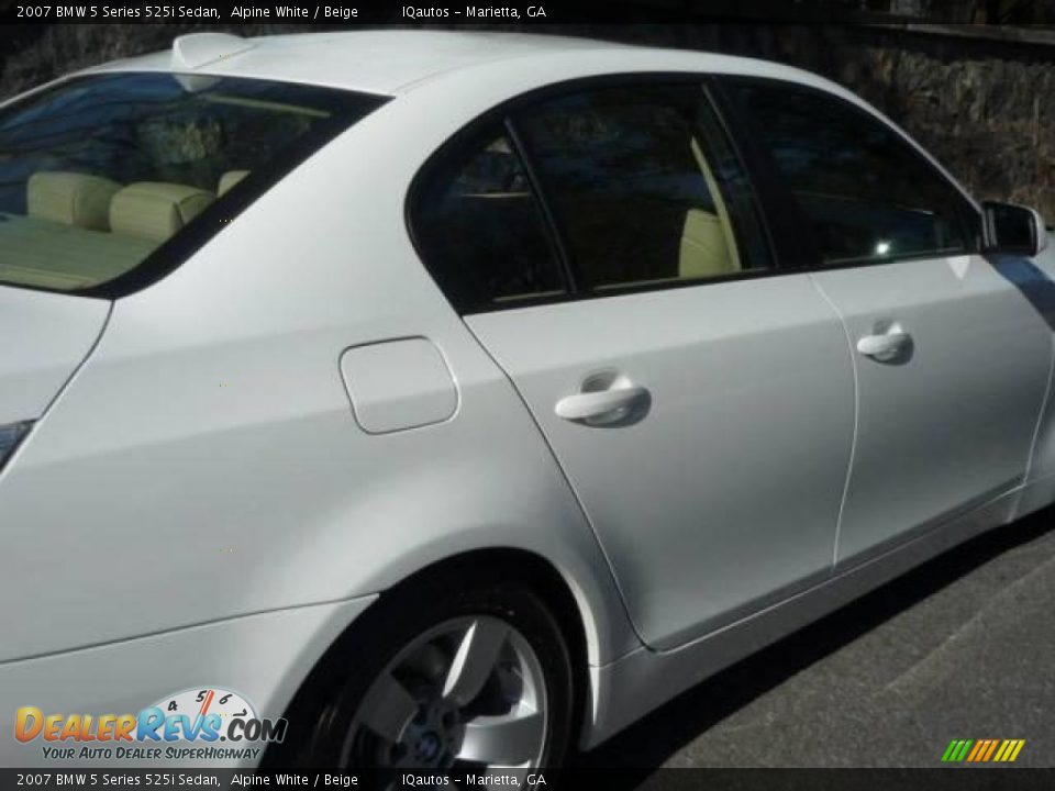 2007 BMW 5 Series 525i Sedan Alpine White / Beige Photo #17