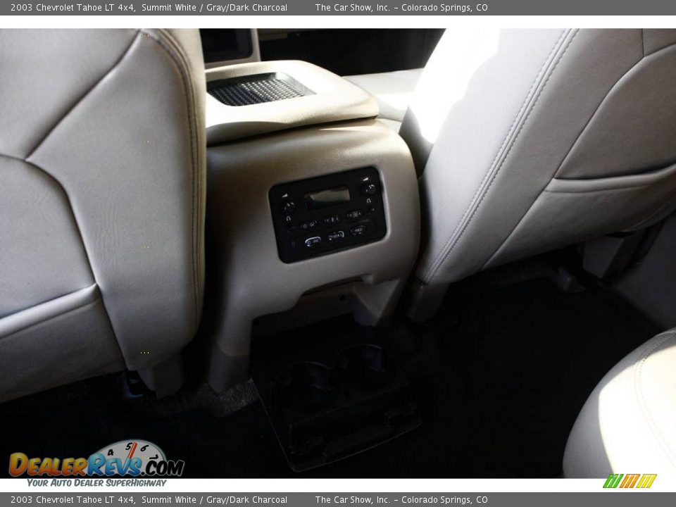 2003 Chevrolet Tahoe LT 4x4 Summit White / Gray/Dark Charcoal Photo #16