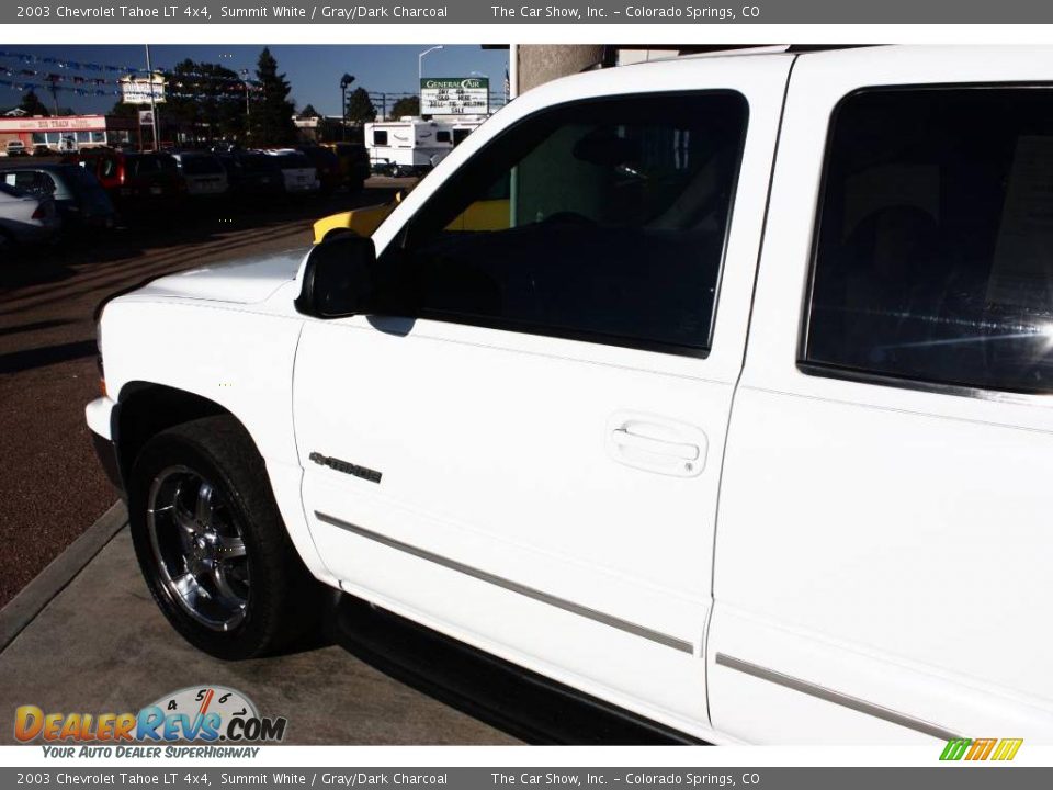2003 Chevrolet Tahoe LT 4x4 Summit White / Gray/Dark Charcoal Photo #23