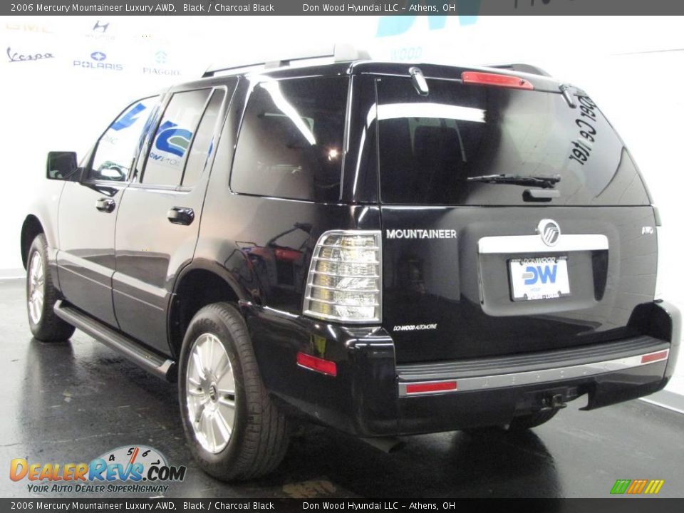 2006 Mercury Mountaineer Luxury AWD Black / Charcoal Black Photo #3