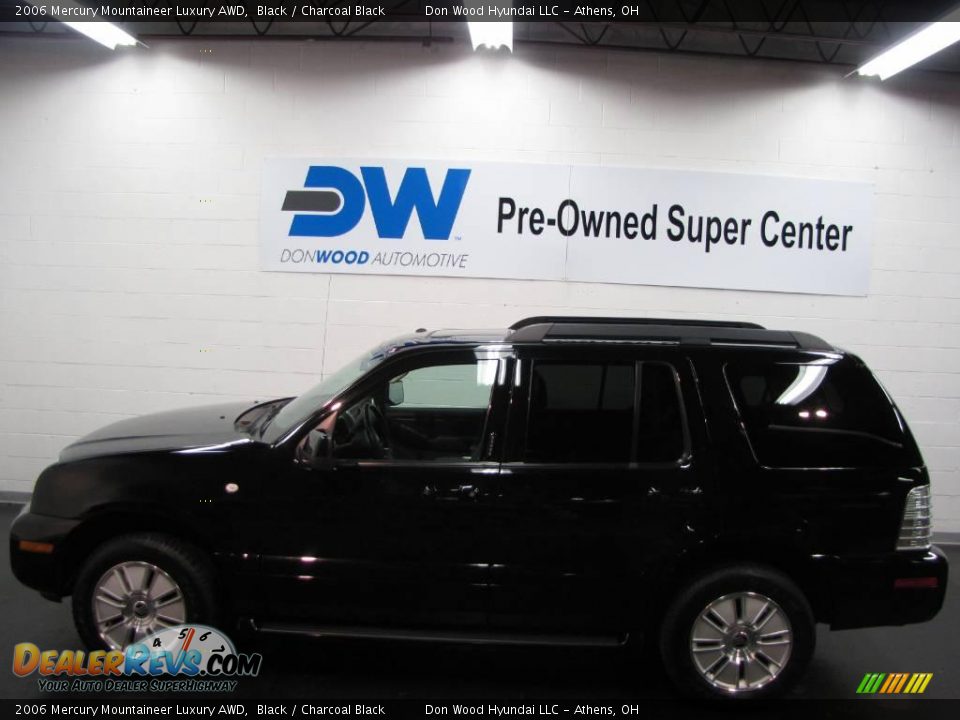 2006 Mercury Mountaineer Luxury AWD Black / Charcoal Black Photo #5