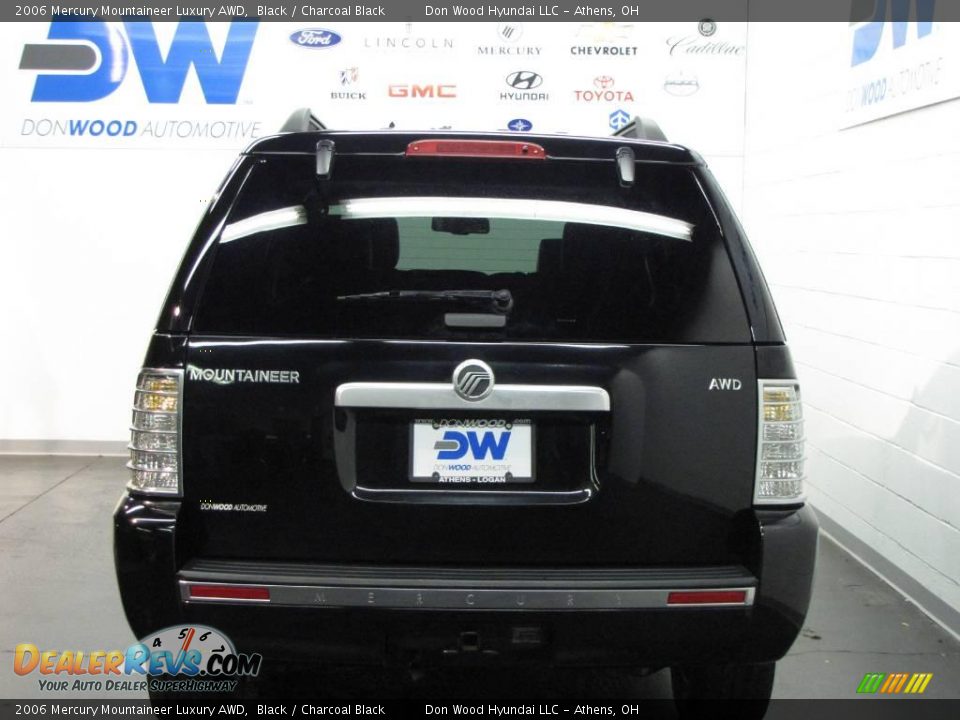 2006 Mercury Mountaineer Luxury AWD Black / Charcoal Black Photo #7
