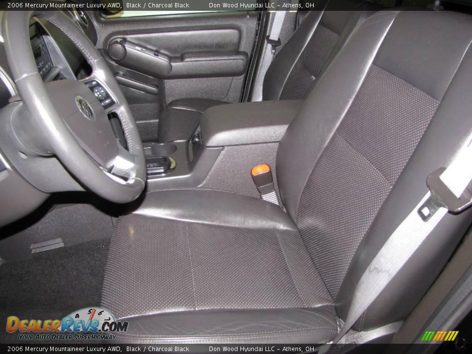 2006 Mercury Mountaineer Luxury AWD Black / Charcoal Black Photo #9
