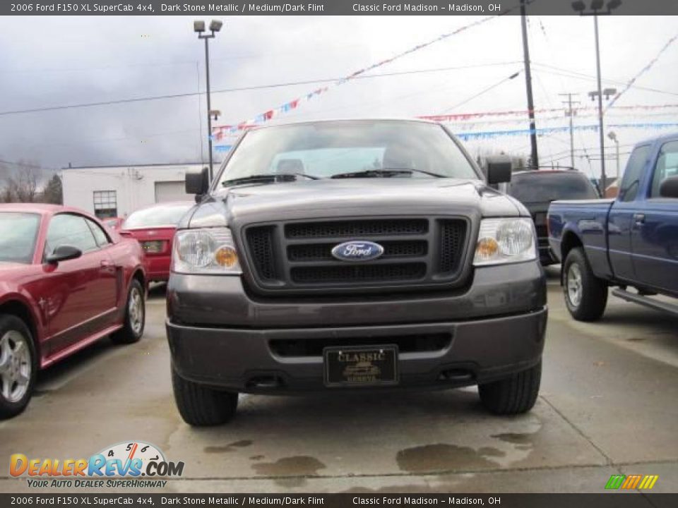 2006 Ford F150 XL SuperCab 4x4 Dark Stone Metallic / Medium/Dark Flint Photo #2