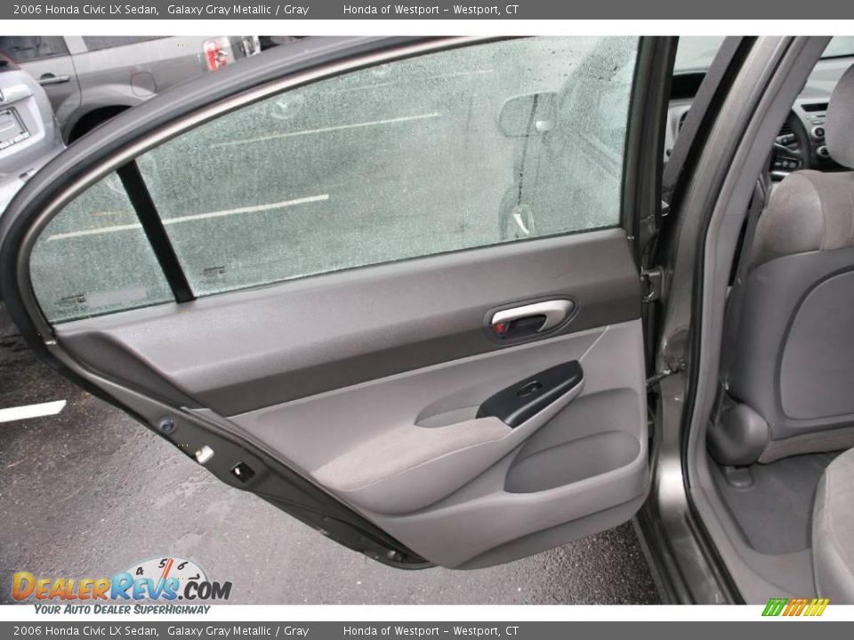 2006 Honda Civic LX Sedan Galaxy Gray Metallic / Gray Photo #17