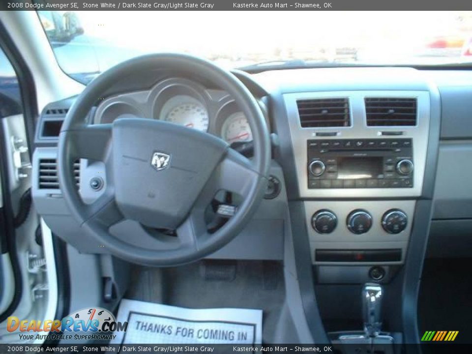 2008 Dodge Avenger SE Stone White / Dark Slate Gray/Light Slate Gray Photo #10