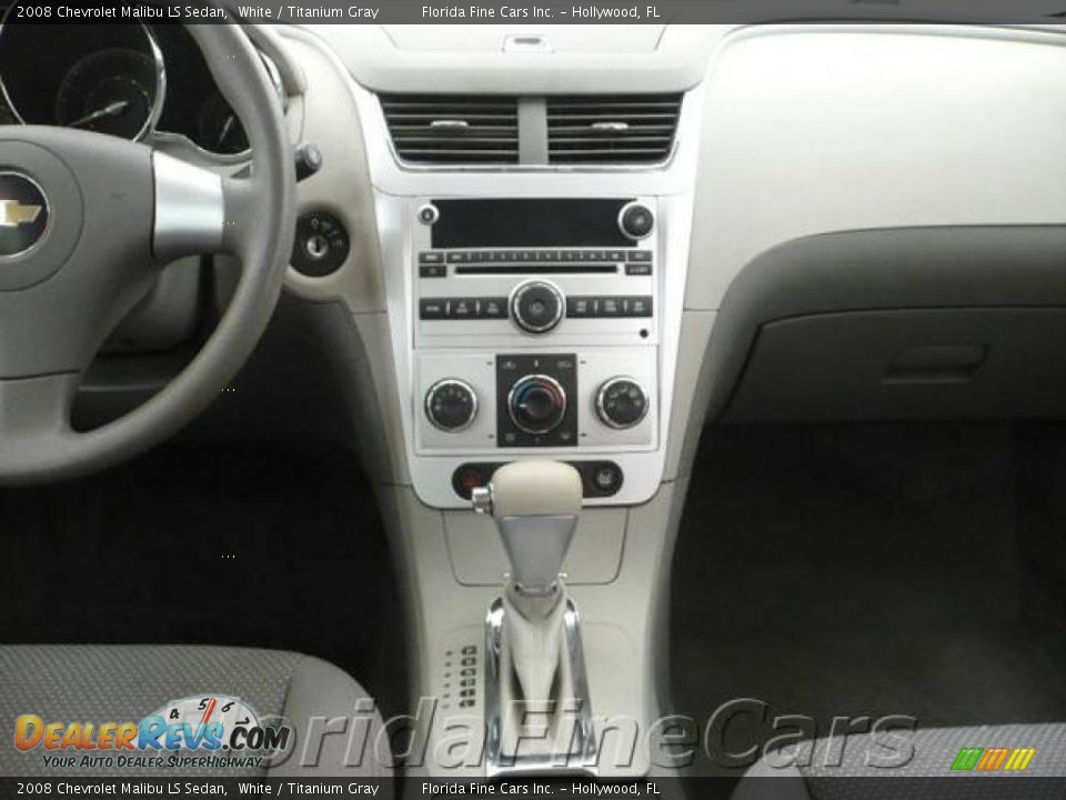 2008 Chevrolet Malibu LS Sedan White / Titanium Gray Photo #17