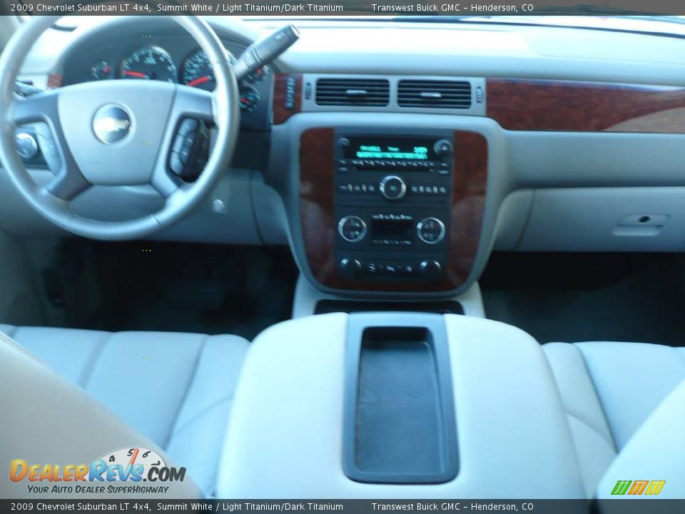 2009 Chevrolet Suburban LT 4x4 Summit White / Light Titanium/Dark Titanium Photo #18