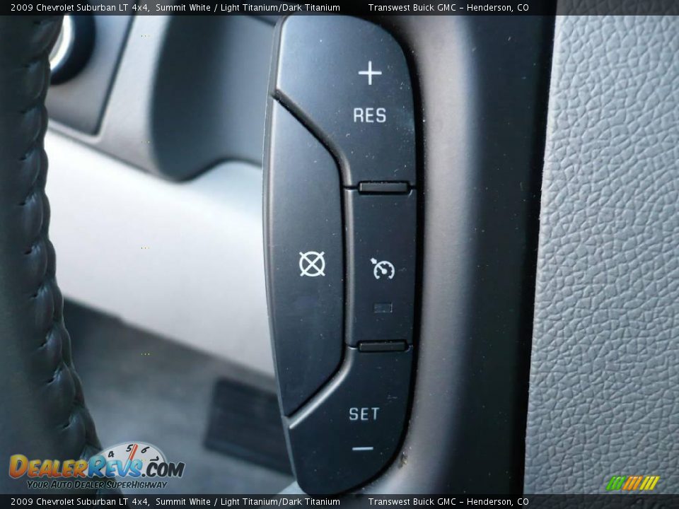 2009 Chevrolet Suburban LT 4x4 Summit White / Light Titanium/Dark Titanium Photo #26