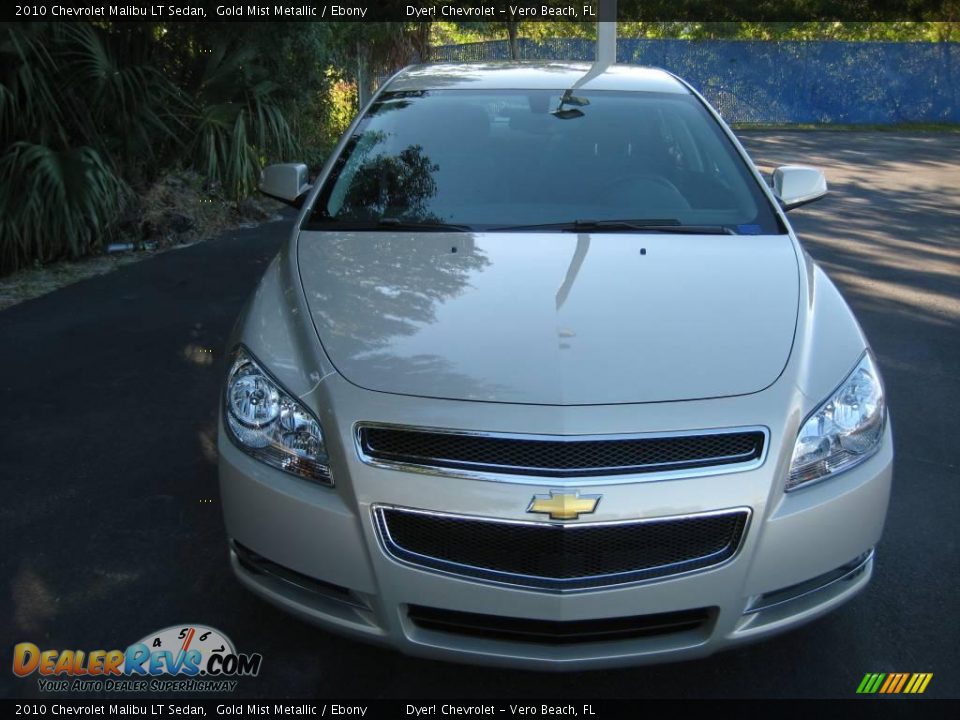 2010 Chevrolet Malibu LT Sedan Gold Mist Metallic / Ebony Photo #2
