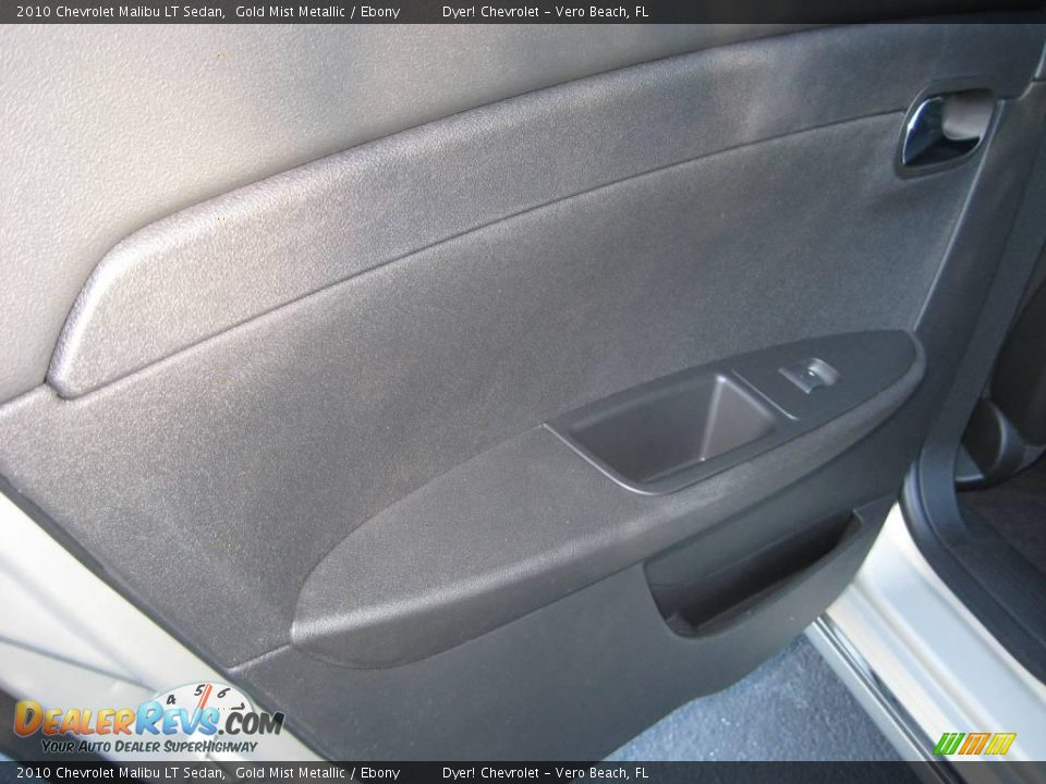 2010 Chevrolet Malibu LT Sedan Gold Mist Metallic / Ebony Photo #6