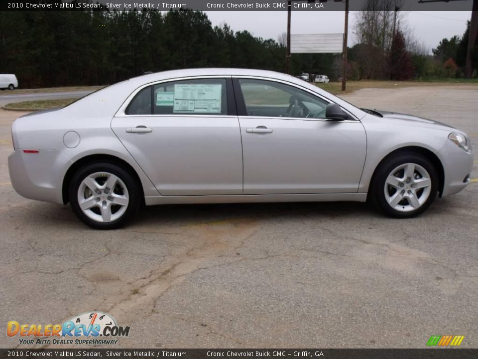 2010 Chevrolet Malibu LS Sedan Silver Ice Metallic / Titanium Photo #6