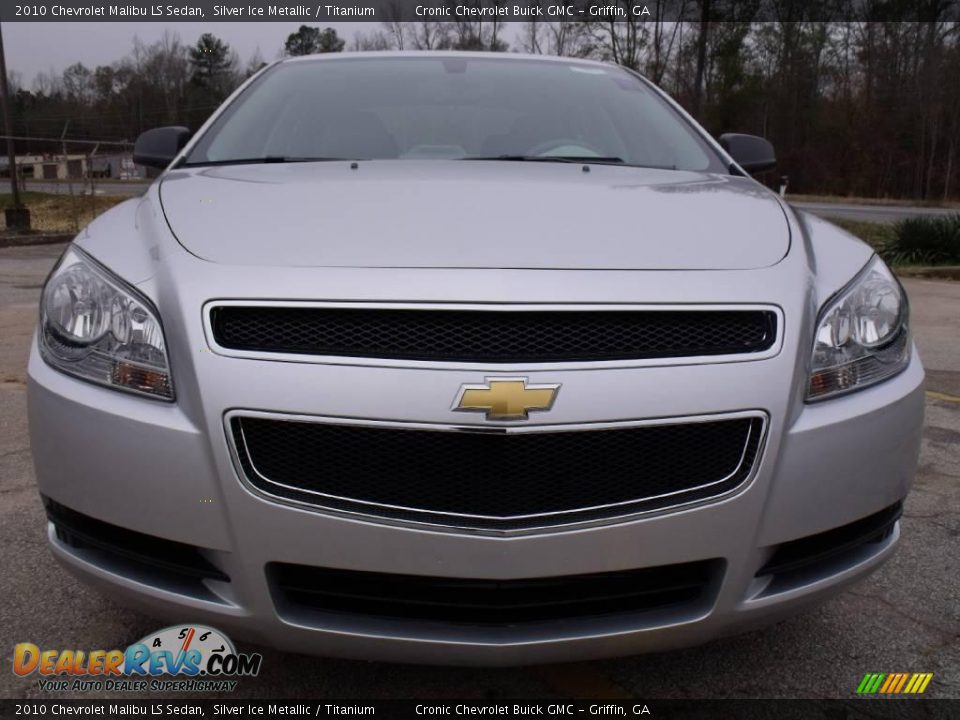 2010 Chevrolet Malibu LS Sedan Silver Ice Metallic / Titanium Photo #8