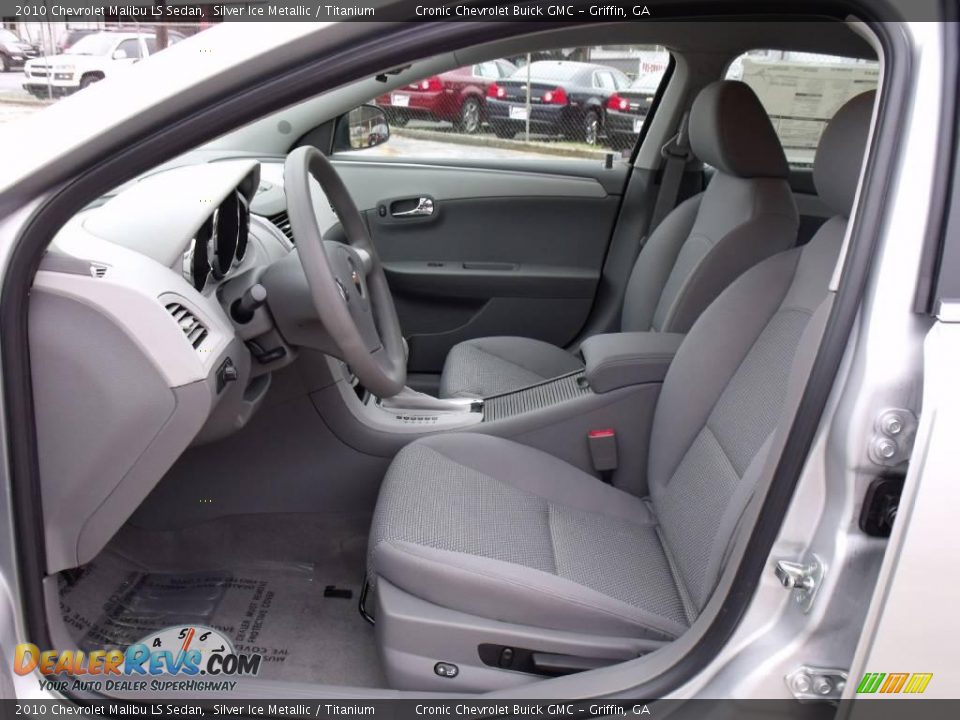 2010 Chevrolet Malibu LS Sedan Silver Ice Metallic / Titanium Photo #10