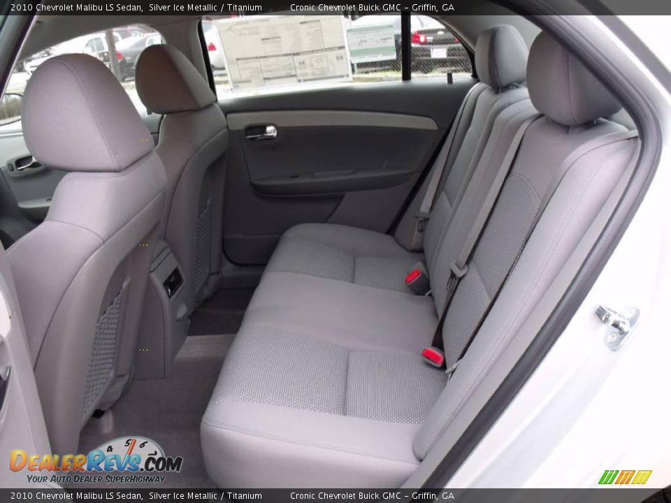 2010 Chevrolet Malibu LS Sedan Silver Ice Metallic / Titanium Photo #11
