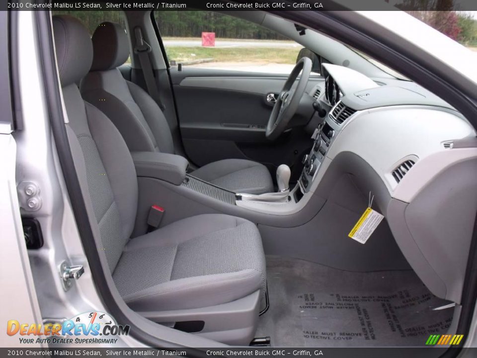 2010 Chevrolet Malibu LS Sedan Silver Ice Metallic / Titanium Photo #13